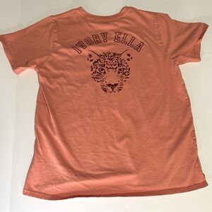 Ivory Ella Women's burnt orange T shirt Large ( tiger on back)